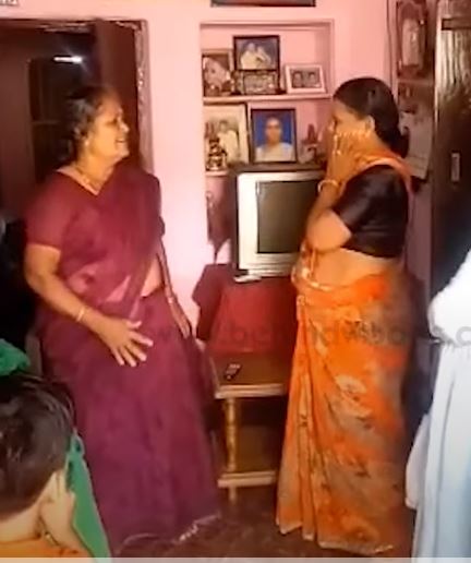 woman meets her school mate after 48 years video gone viral