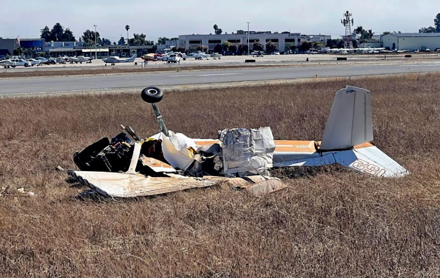 America two planes crashed at california airport