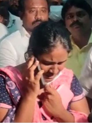 Tanya Parents thanks CM MK Stalin for facial surgery over phone