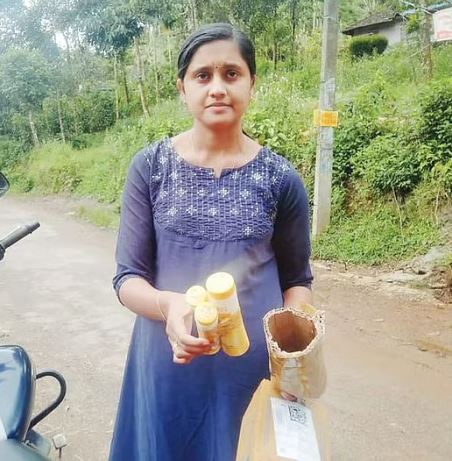 kerala woman order mobile phone receive expired powder