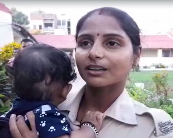 Bihar woman who is the mother of 7 month old become dsp