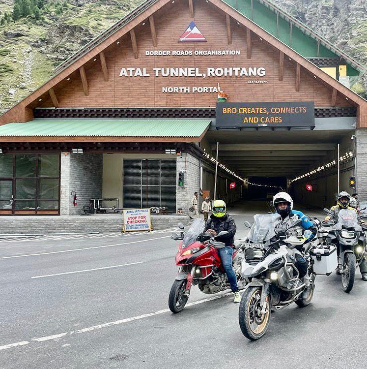AjithKumar Bike Ride In Himachal Pradesh Rohtang Manali