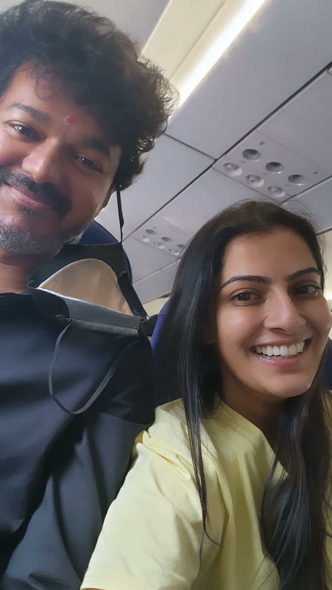 Vijay Meet Varalaxmi Sarathkumar in Hyderabad Flight
