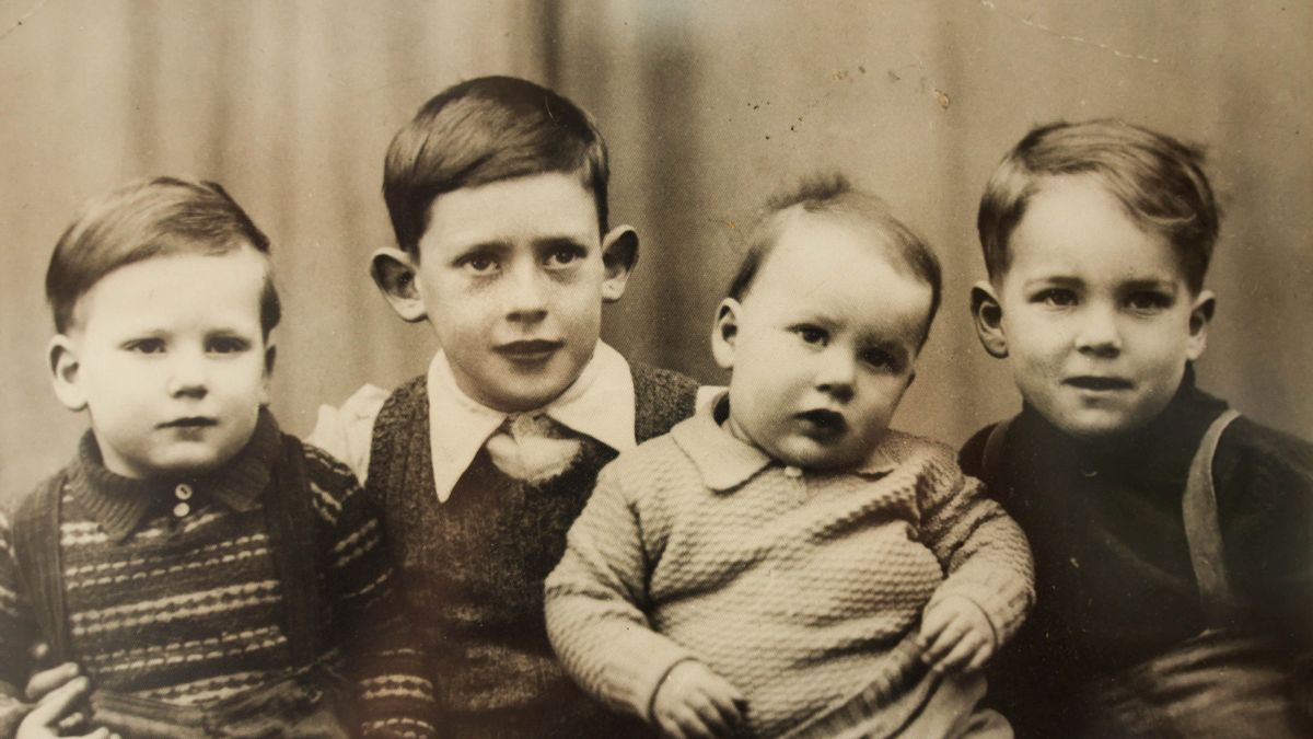 siblings separate as kids to reunite after 77 years
