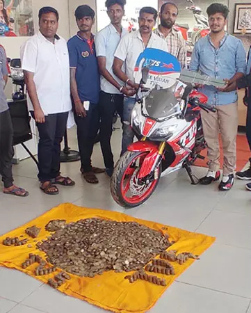 Hosur young man bought bike using only 10 rupee coins 