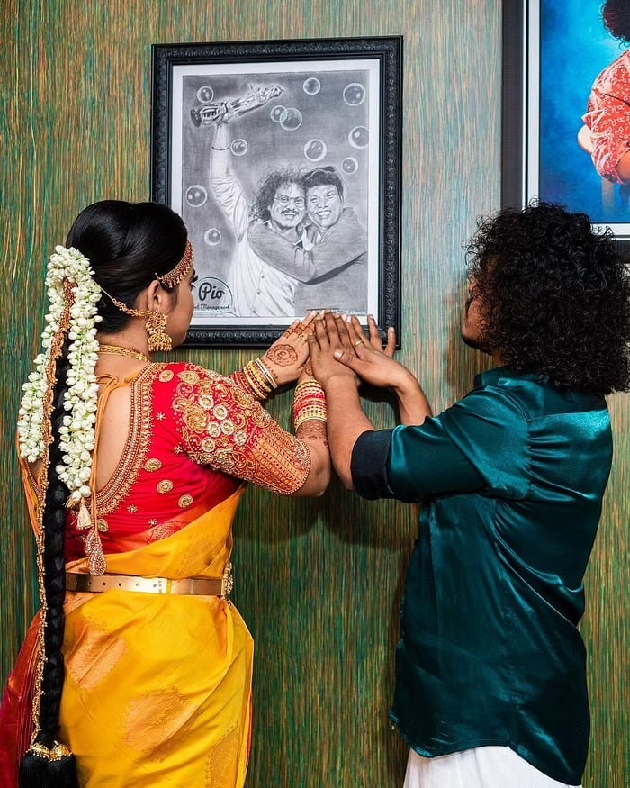 Vijay TV Pugazh Bensi emotional about vadivel balaji after marriage