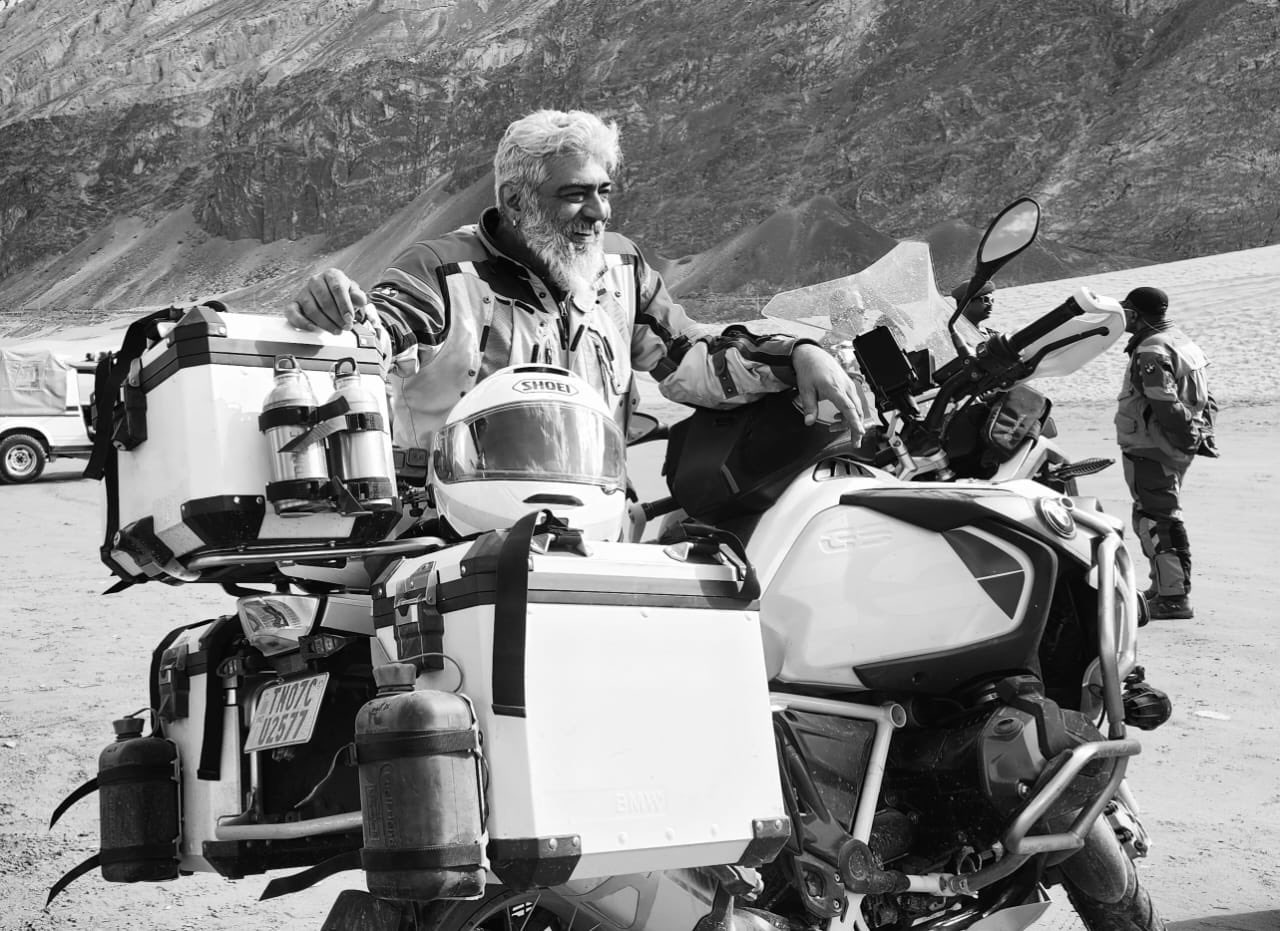 Suresh Chandraa Shared Ajith kumar AK Himalayas Bike Ride Photos