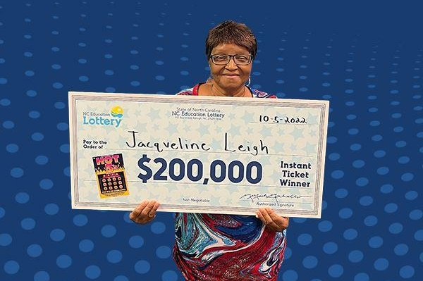 200000 USD lottery ticket nearly thrown in trash by the winner