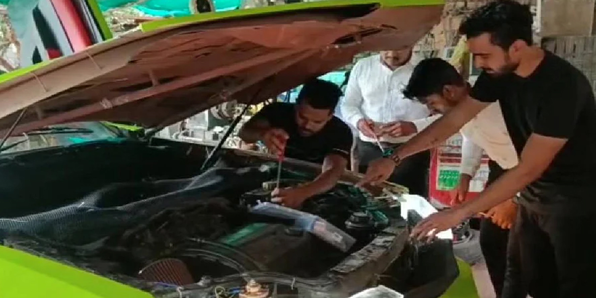 farmer son builds hydrogen car that runs 300 km for 150 rupees