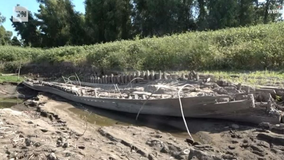 huge drought in Missisippi river leads to find 100 year old ship