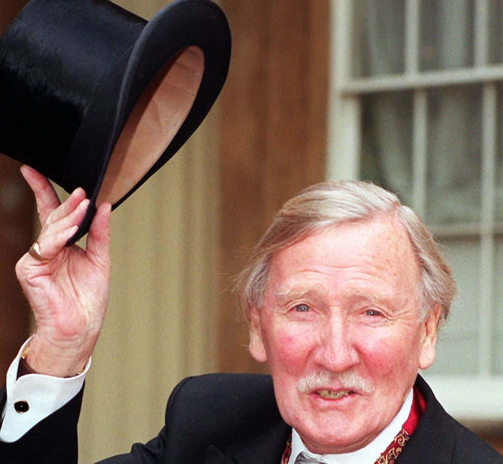The Actor Leslie Phillips voice of Sorting Hat in Harry Potter passes away