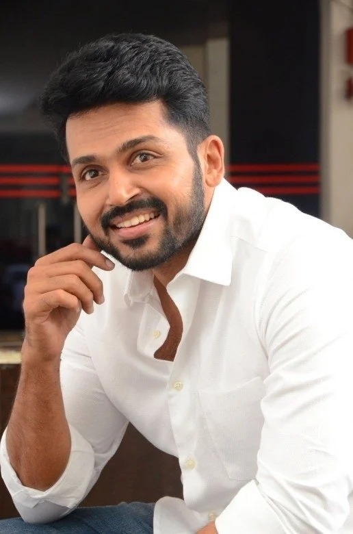 Actor Karthi Tweeted about his Facebook Page Hacked 