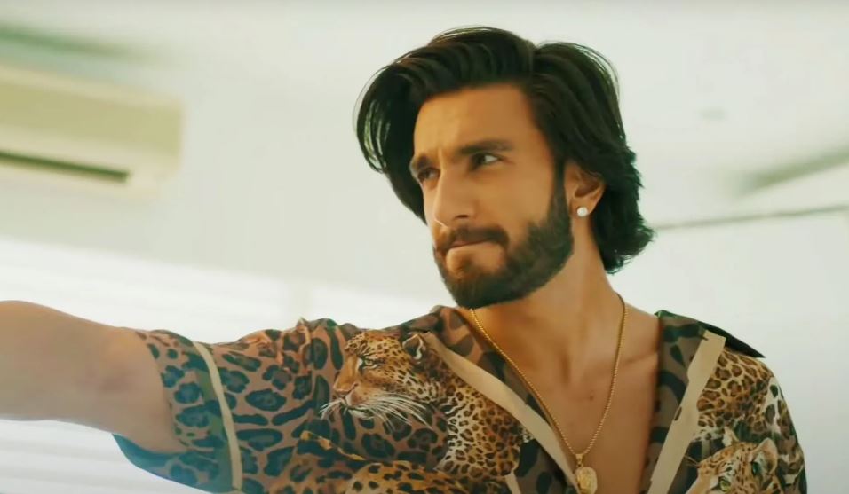 former f1 racer fails to identify ranveer singh his response viral