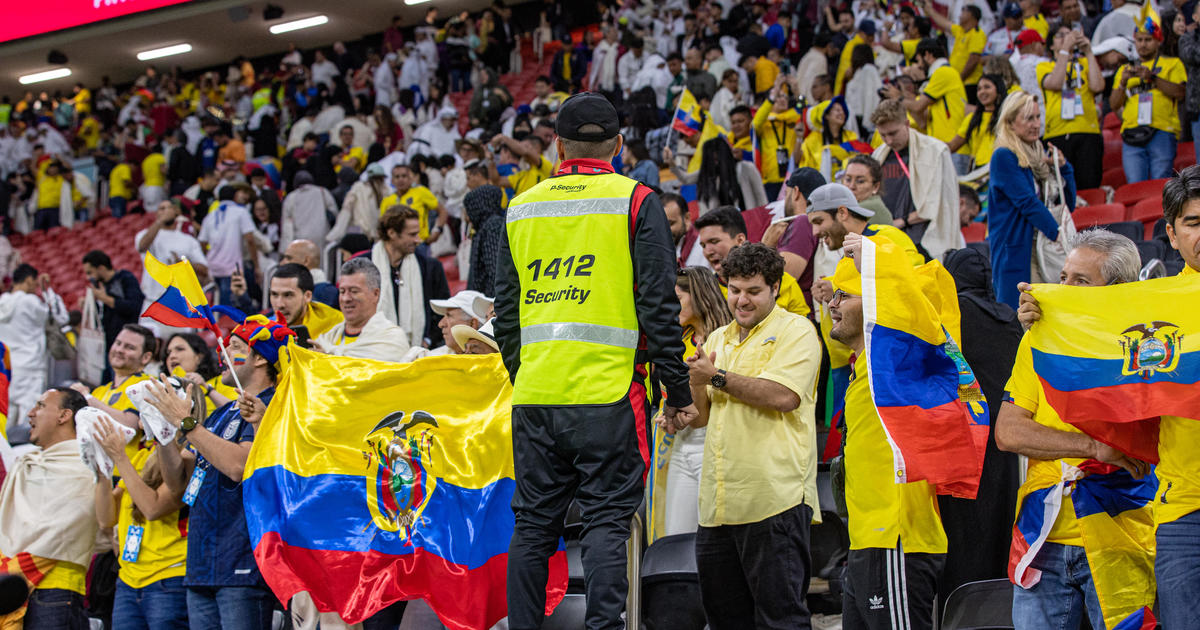 Ecuador fans chanting we want beer during match against Qatar