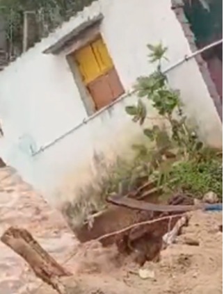 Houses trashed in Mandous Cyclone near Puduchery 