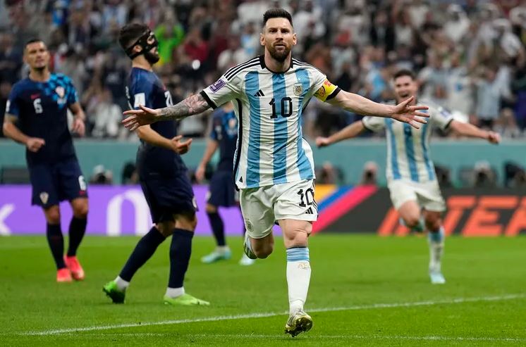 Fan 7 years old tweet about argentina winning world cup viral