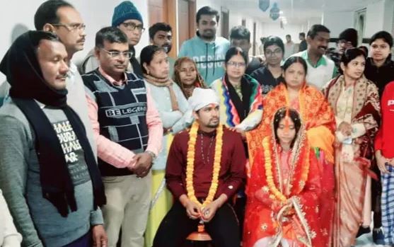 Daughter married in hospital after her mother wish who is in icu