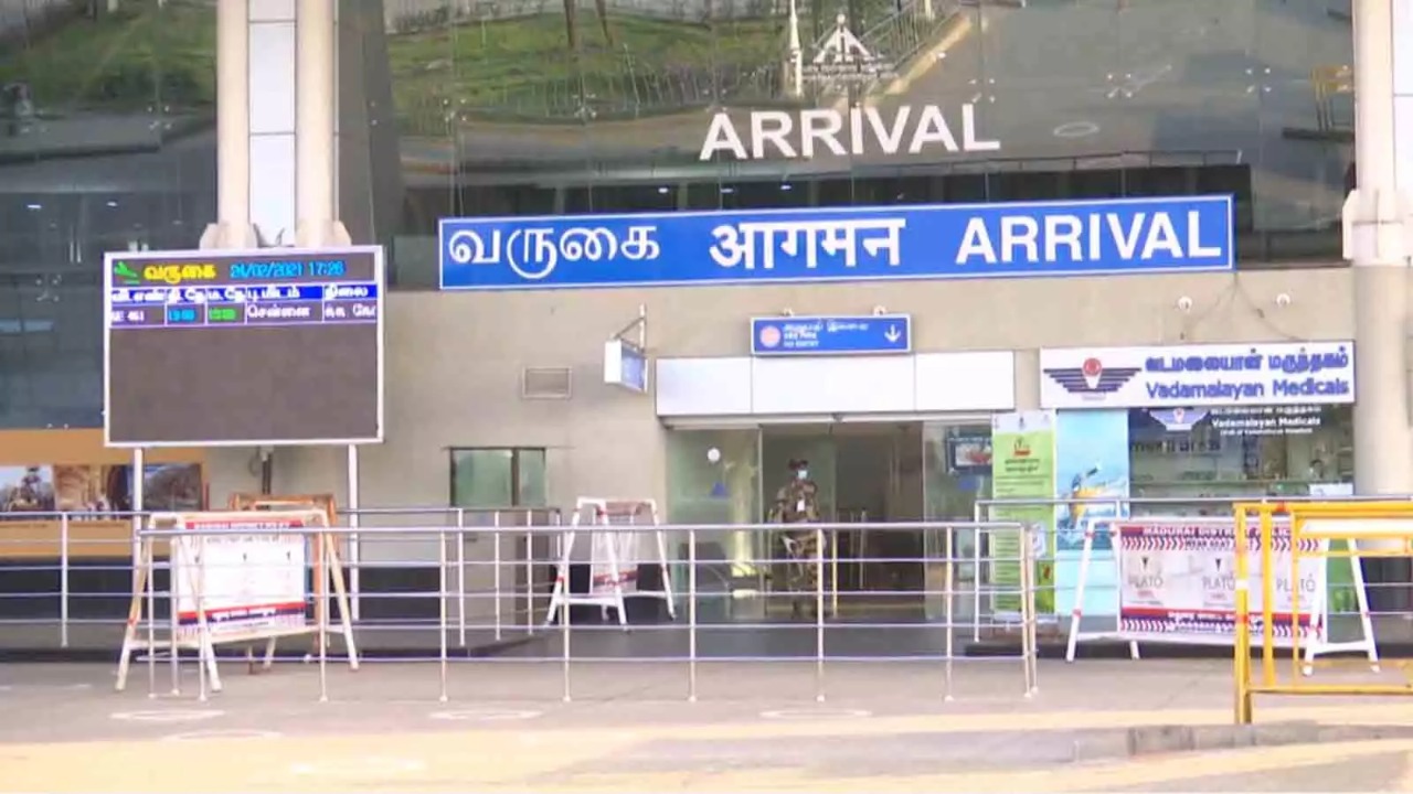 Siddharth Instagram Post Madurai Airport Incident