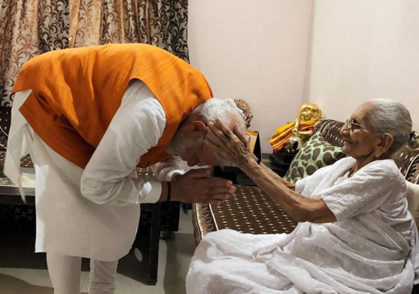 VHP Leader recalls about what happens pm modi father died in 1989