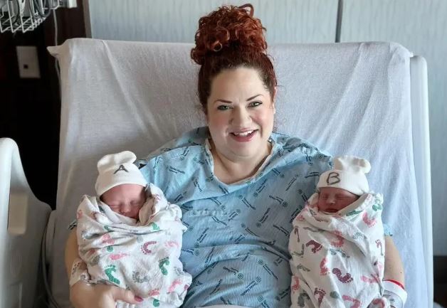 Woman gives birth to twins in two different years