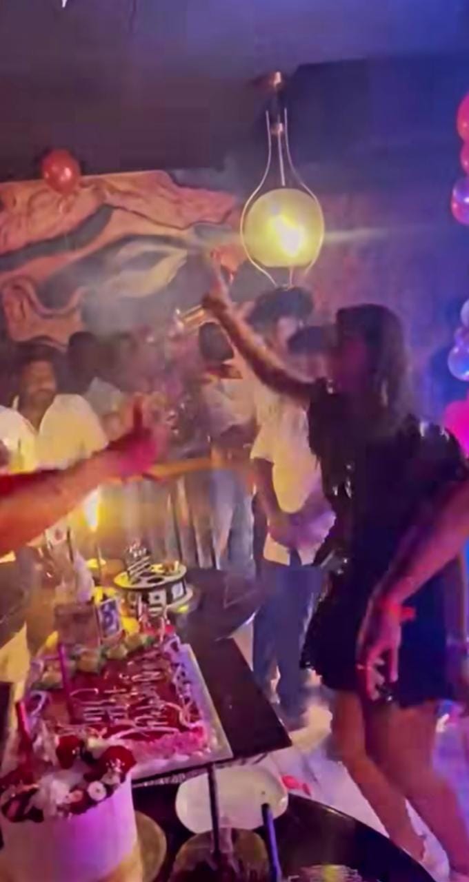 Aishwarya Rajesh Birthday Celebration and Dance video