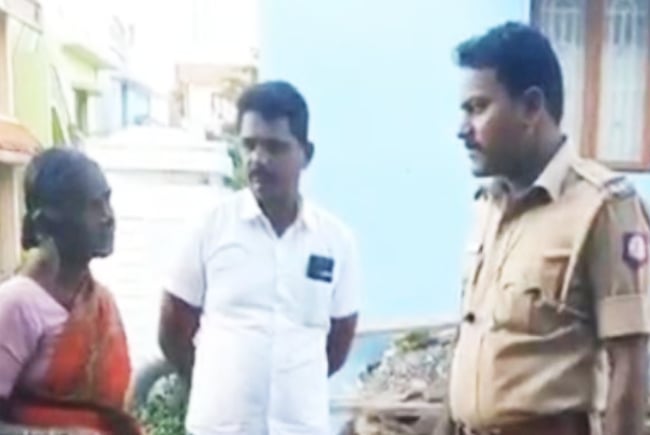 Police man gives money to Old Woman missed Pongal Price
