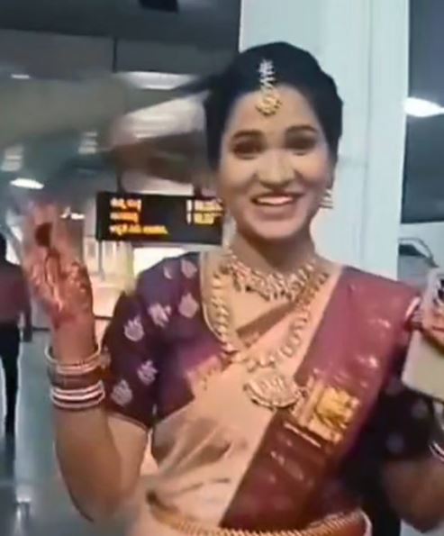 Bengaluru bride travels in metro train amid heavy traffic