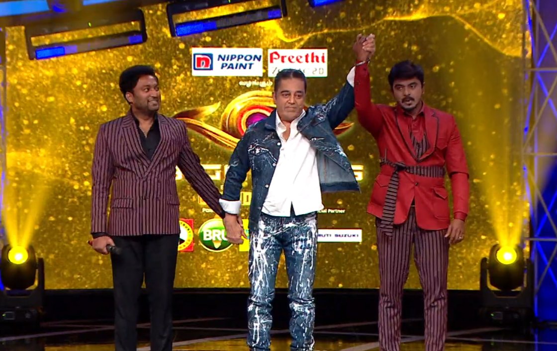 Tamilnadu Not Tamilagam Says Kamal Haasan Bigg Boss finale