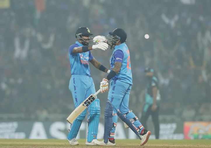 No sixes in entire match in india vs newzealand second t 20