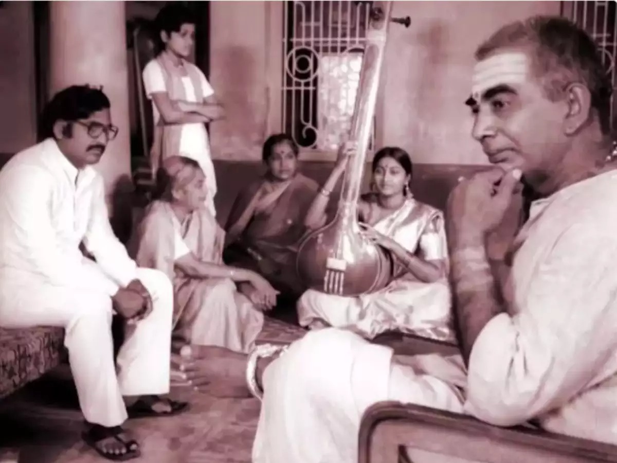 K Viswanath dies 2023 Feb 3 Sankarabharanam released in 1980 Feb 2
