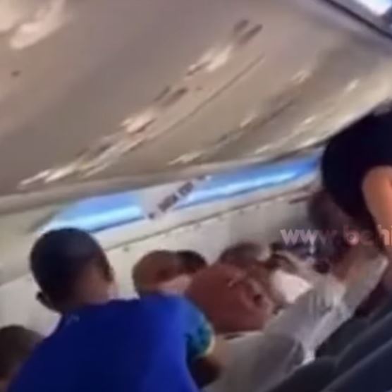 Woman brawl in flight for window seat in brazil passengers trouble