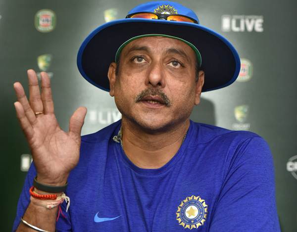 Ravi Shastri reply to controversy on jadeja ointment in 1st test