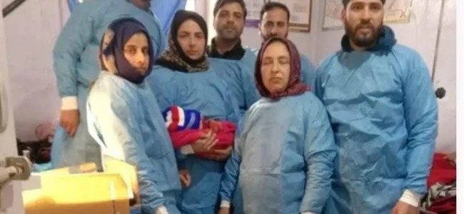 Doctors assist in childbirth over WhatsApp call in jammu Kashmir