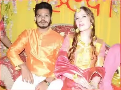 Indian Youth tie knot to Russian woman in India pic goes viral