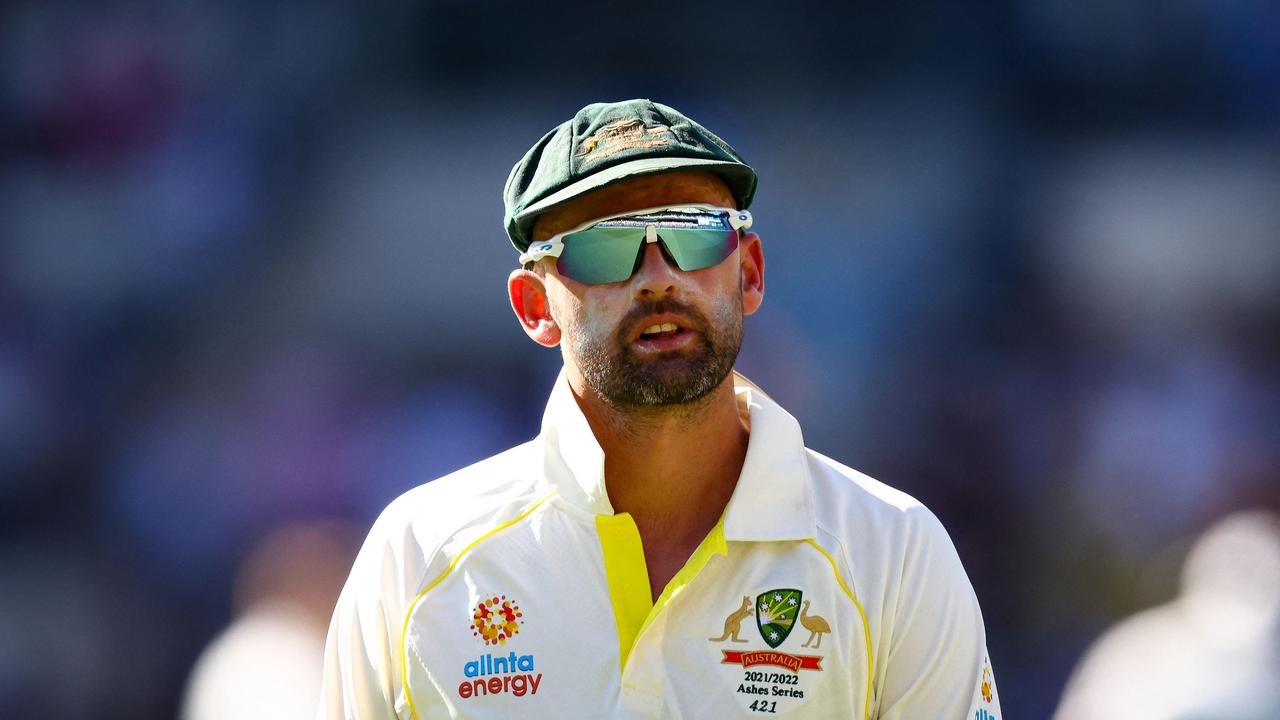 Australian Spinner Nathan Lyon about taking virat kohli wicket