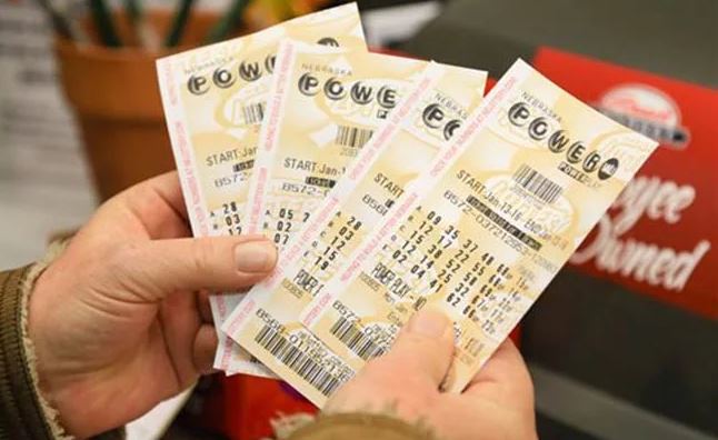Winner of 2 billion USD jackpot comes forward with ticket