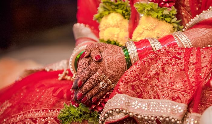 Groom Refuse Marry Bride because of Old Furniture as dowry 