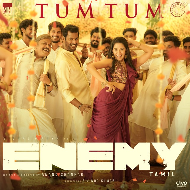 Mirnalini Ravi Dancing Her Enemy Movie Tum Tum Song