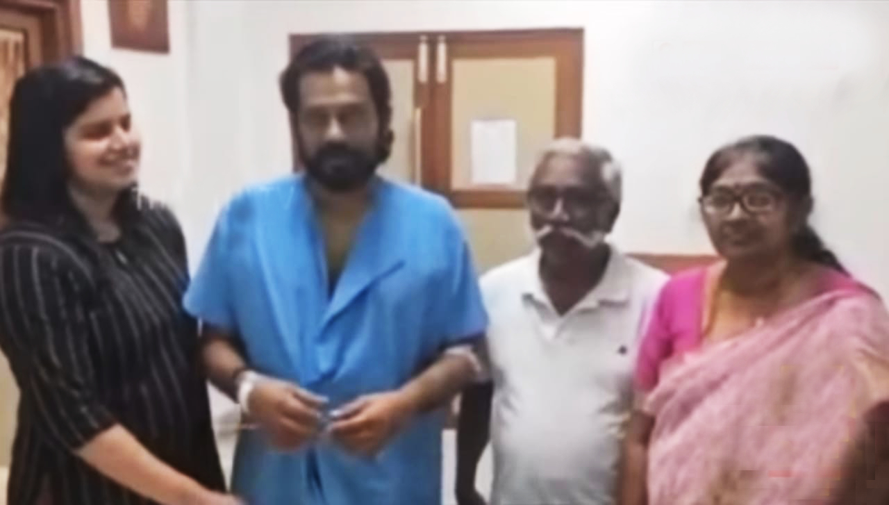 Veeram Actor Bala admitted in hospital kochi வீரம் நடிகர் பாலா 